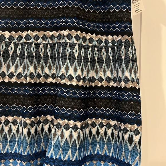 Collective Concepts Shorts Romper - Picture 3 of 6